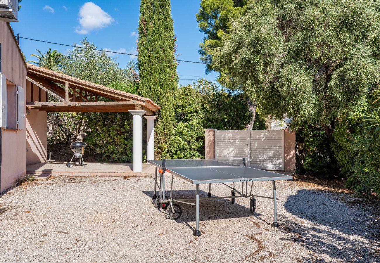 Maison à La Ciotat - Sarti. A 5m à pied des plages, Clim, jardin, BBQ