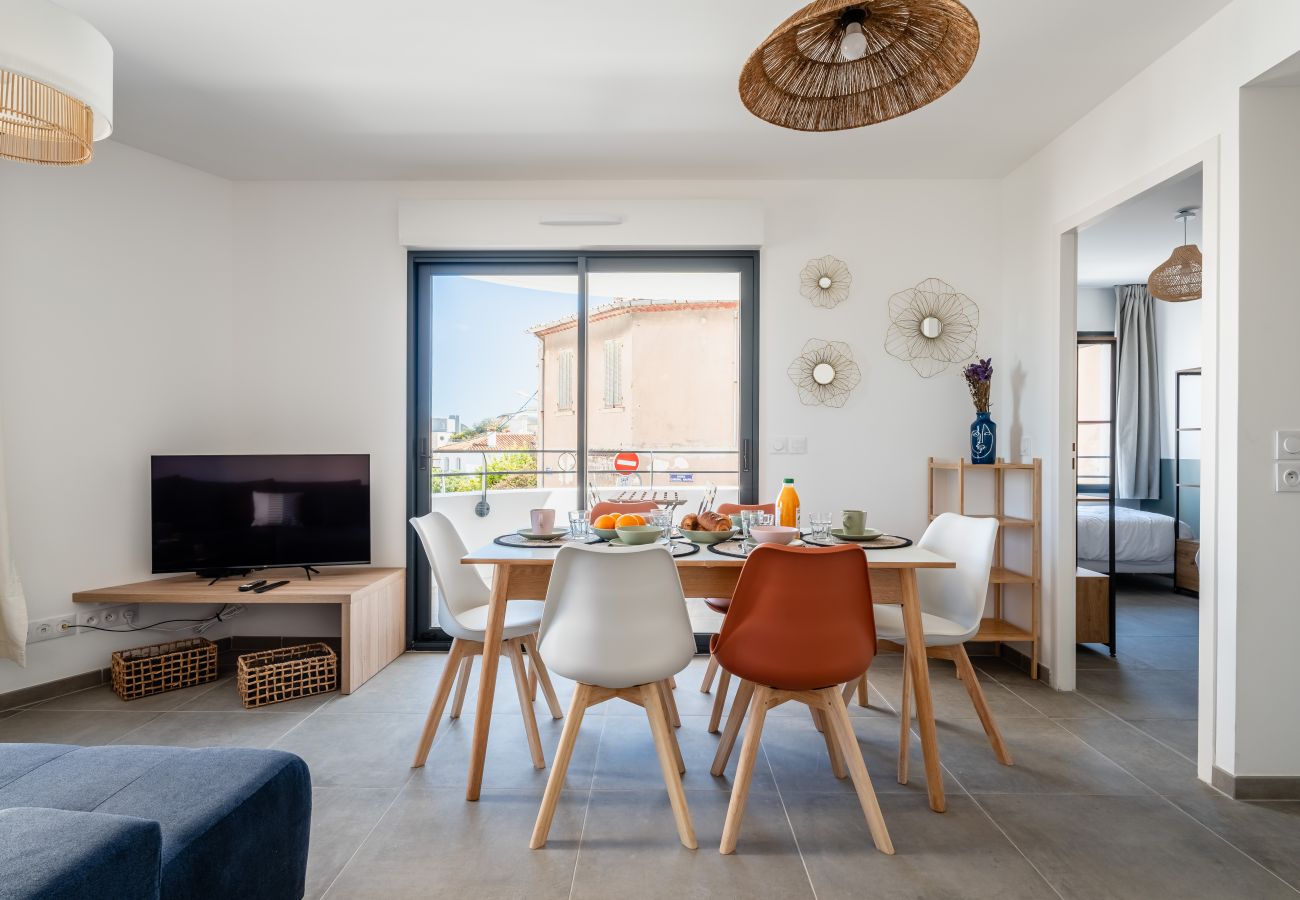 Appartement à La Ciotat - Canoun. Idéal pour les équipages, vacances. Clim