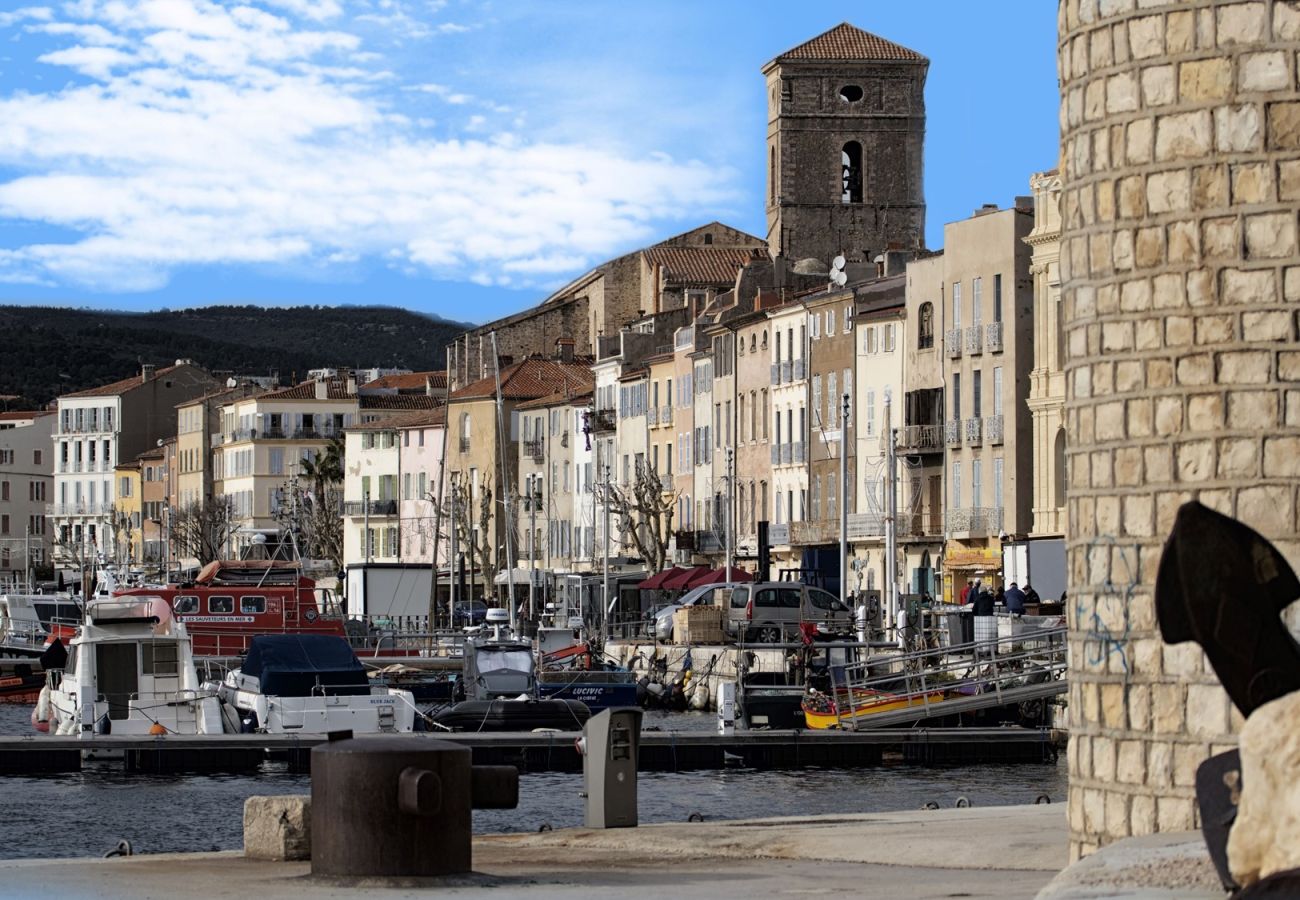 Appartement à La Ciotat - Canoun. Idéal pour les équipages, vacances. Clim