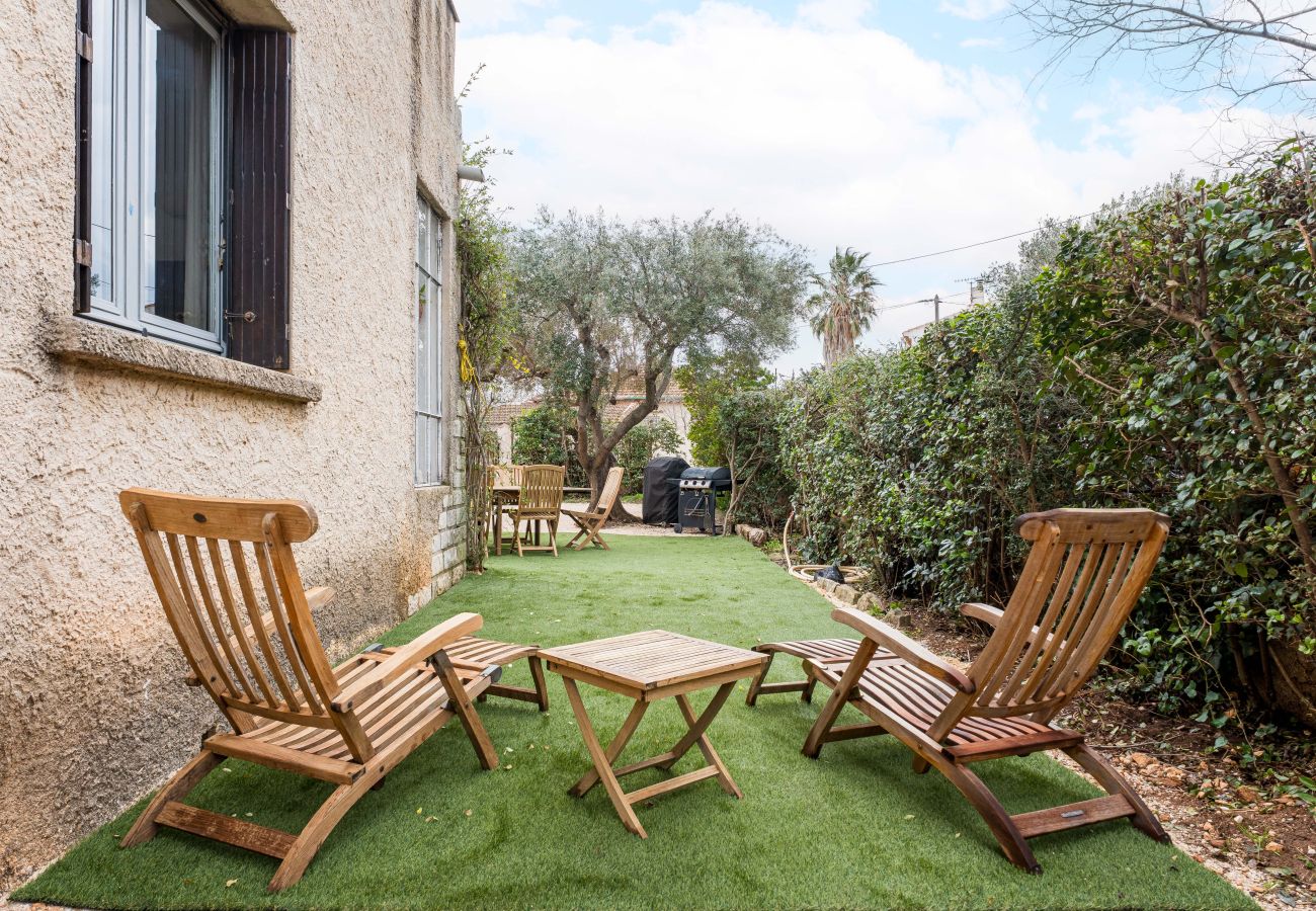 Appartement à La Ciotat - Les Cigales, bas de villa, clim, jardin parking